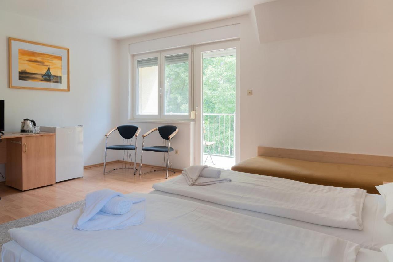 BALATONAIR Vendégház Balatonfüred Quarto foto